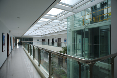 副省長張衛國發電祝賀公司成立十周年