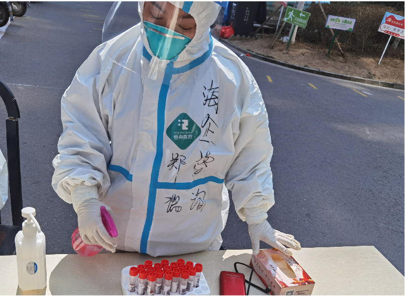 堅守“疫”線  ，“疫”路有她