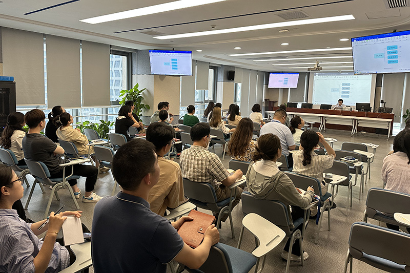  “技”微成著，輕松玩轉(zhuǎn)Office ——海企技術(shù)公司開展Word實用技巧專題培訓(xùn) 